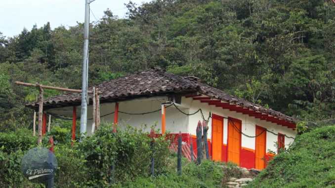 Casa-campseina-en-La-Capilla