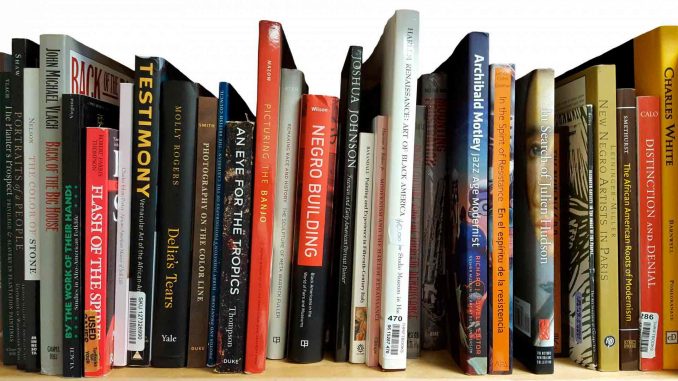 Anna-Arabindan-Kesson-bookshelf_d