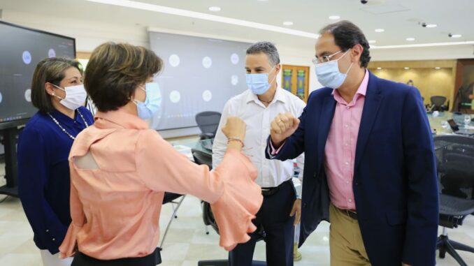 Ministro de Turismo, Gobernador y Primera Dama de Antioquia