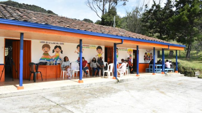 Escuela Vereda Norí