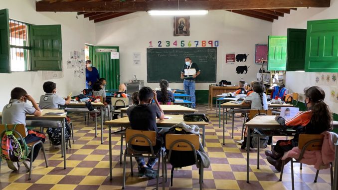 Cátedra de Eduación Ambiental
