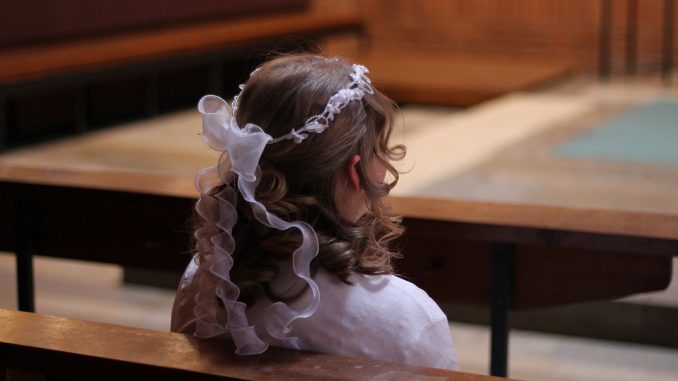 Niña Primera Comunión