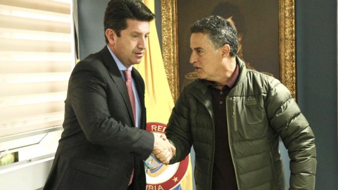 Aumento de pie de fuerza