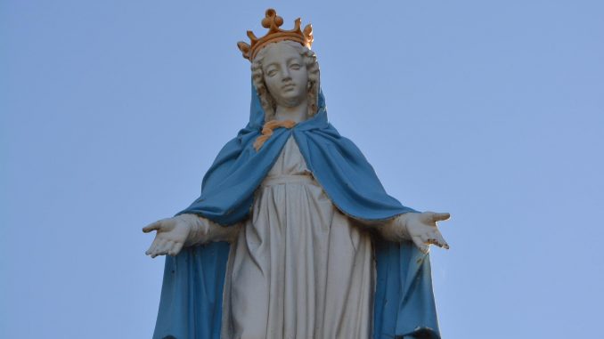 María Reina del Cielo