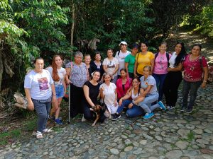 Aguas para la paz: Mujeres que cuidan el agua y la vida