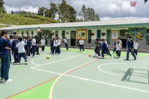 La Unión entrega dos escenarios deportivos renovados en Mesopotamia