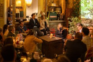 Masbosques estrena la tercera temporada de «Bosque adentro» con Brigitte Baptiste como invitada de lanzamiento