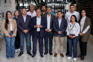 Gobierno acuerda plan de acción para controlar a los hipopótamos en Colombia