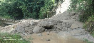 Argelia, Antioquia: alcalde pide evitar la vía de la vereda Santa Inés – El Rosario por derrumbe y grieta